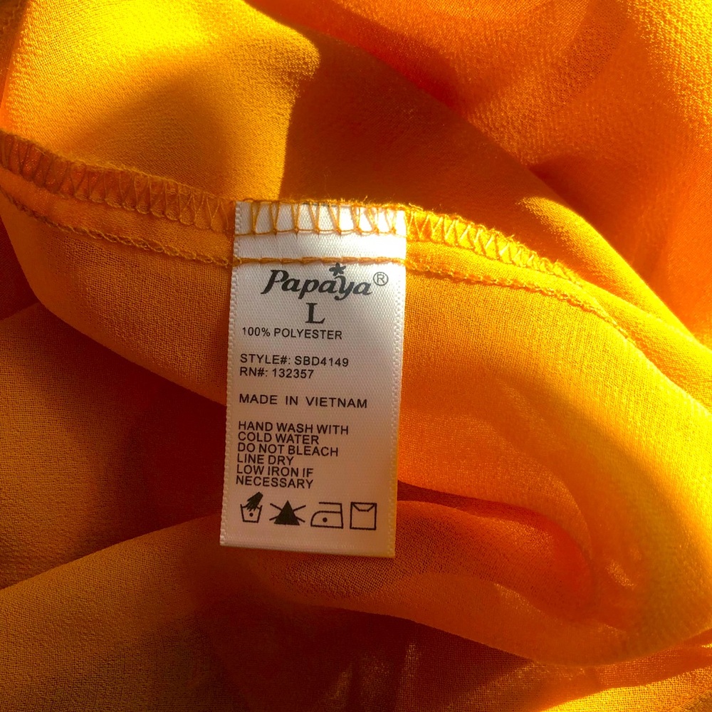 Button down blouse - Picture 4 of 6